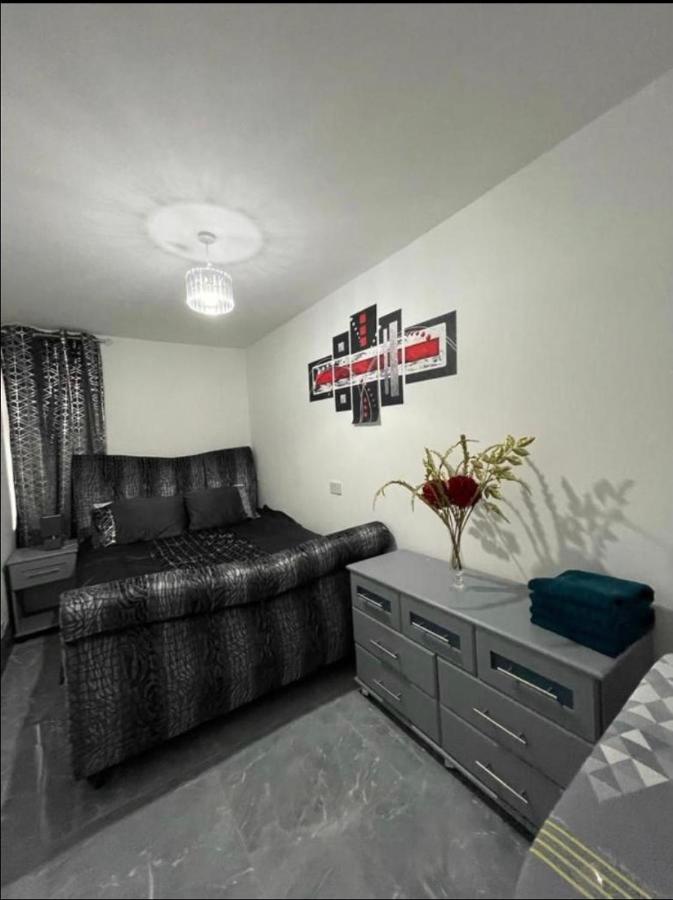 Entire 5 Star Luxury Whalley House Wifi Tv Luxury Apartamento