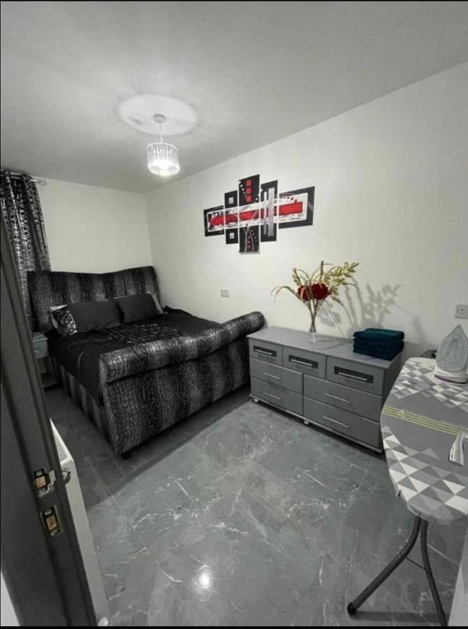 Entire 5 Star Luxury Whalley House Wifi Tv Luxury *