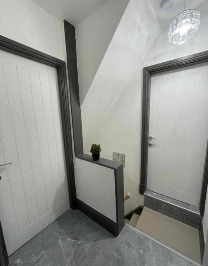 Apartment Entire 5 Star Luxury Whalley House Wifi Tv Luxury Burnley